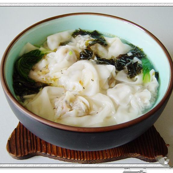 木耳鲜肉馄饨_副本