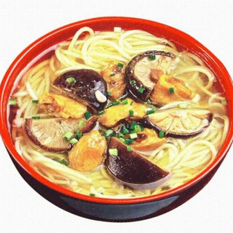 香菇鸡丁米线_副本