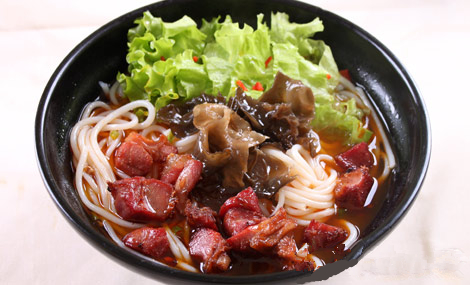 红烧肉米线1_副本