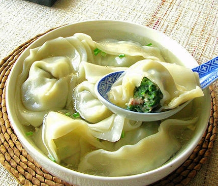 韭菜猪肉馄饨3_副本