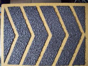 u=2141682893,4207959667&fm=21&gp=0